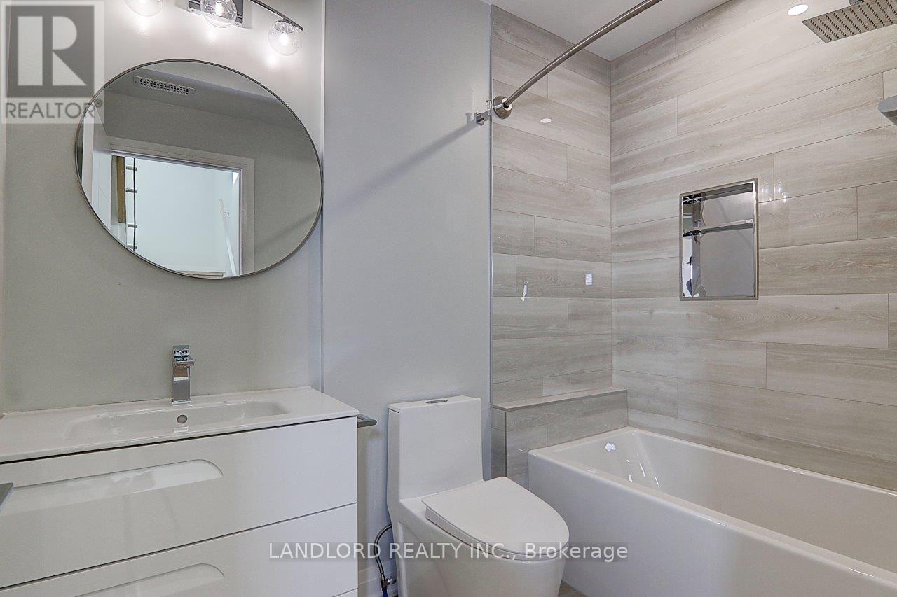 Upper - 115 Livingstone Avenue, Toronto, Ontario  M6E 2L7 - Photo 23 - W13877706