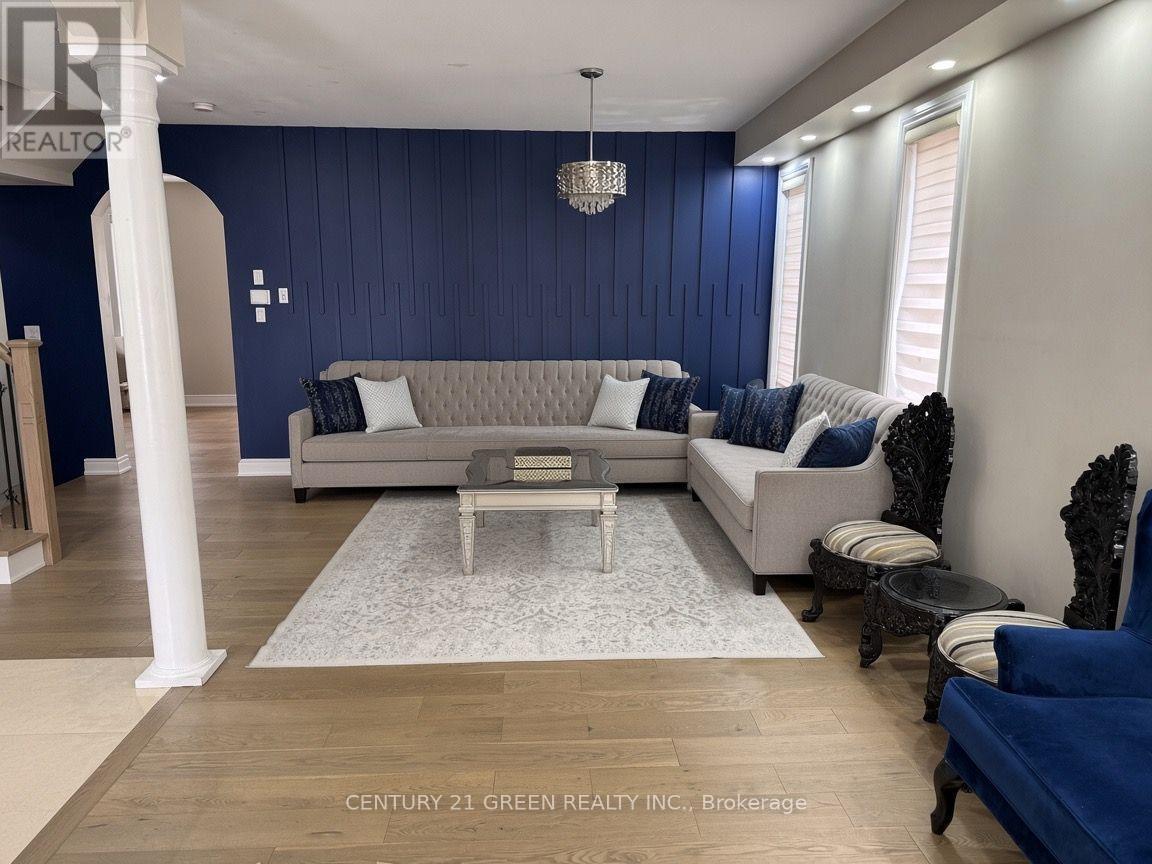 30 Attraction Drive, Brampton, Ontario  L6Y 2Z8 - Photo 6 - W13877730