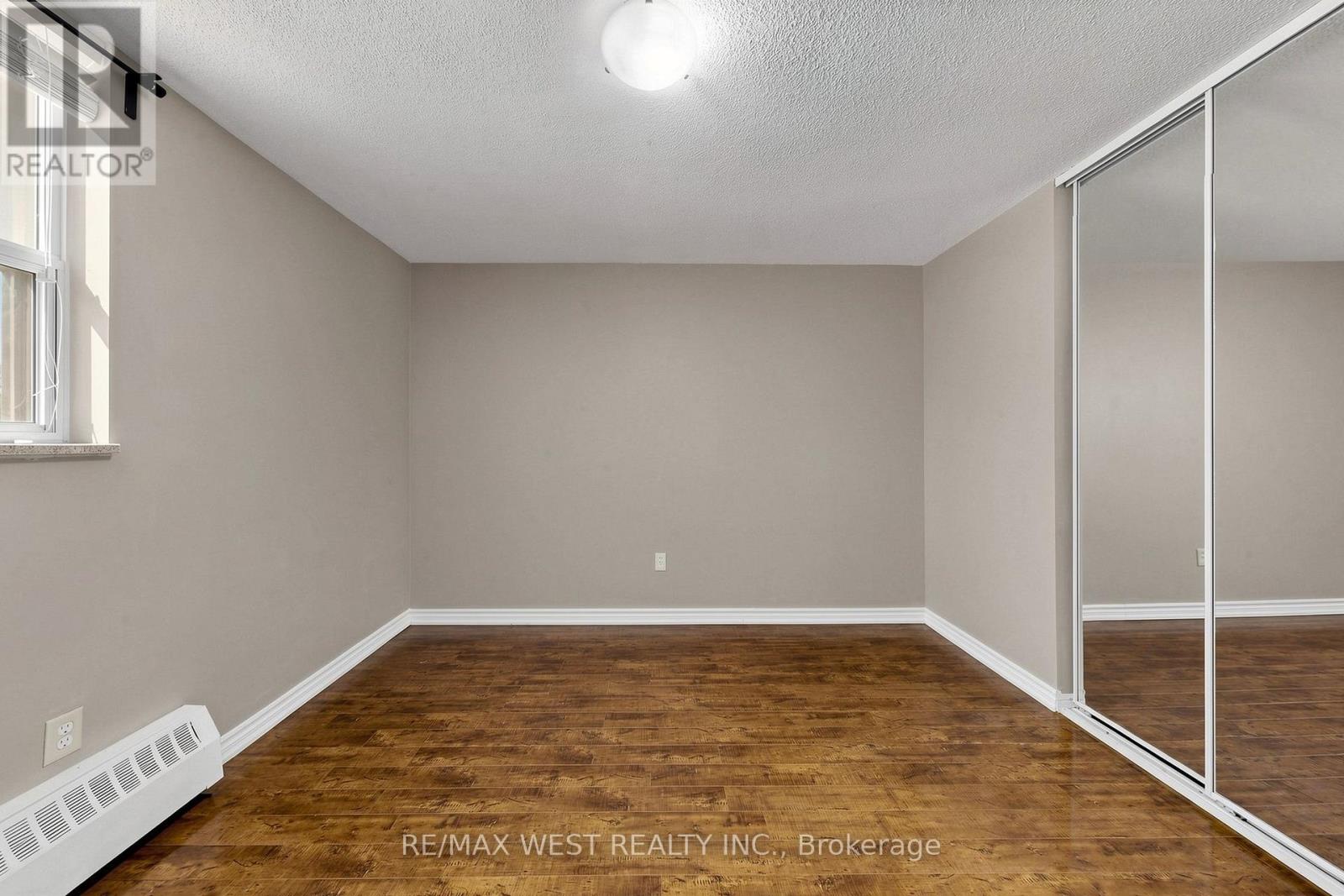 102 - 370 Dixon Road, Toronto, Ontario  M9R 1T2 - Photo 18 - W13877772