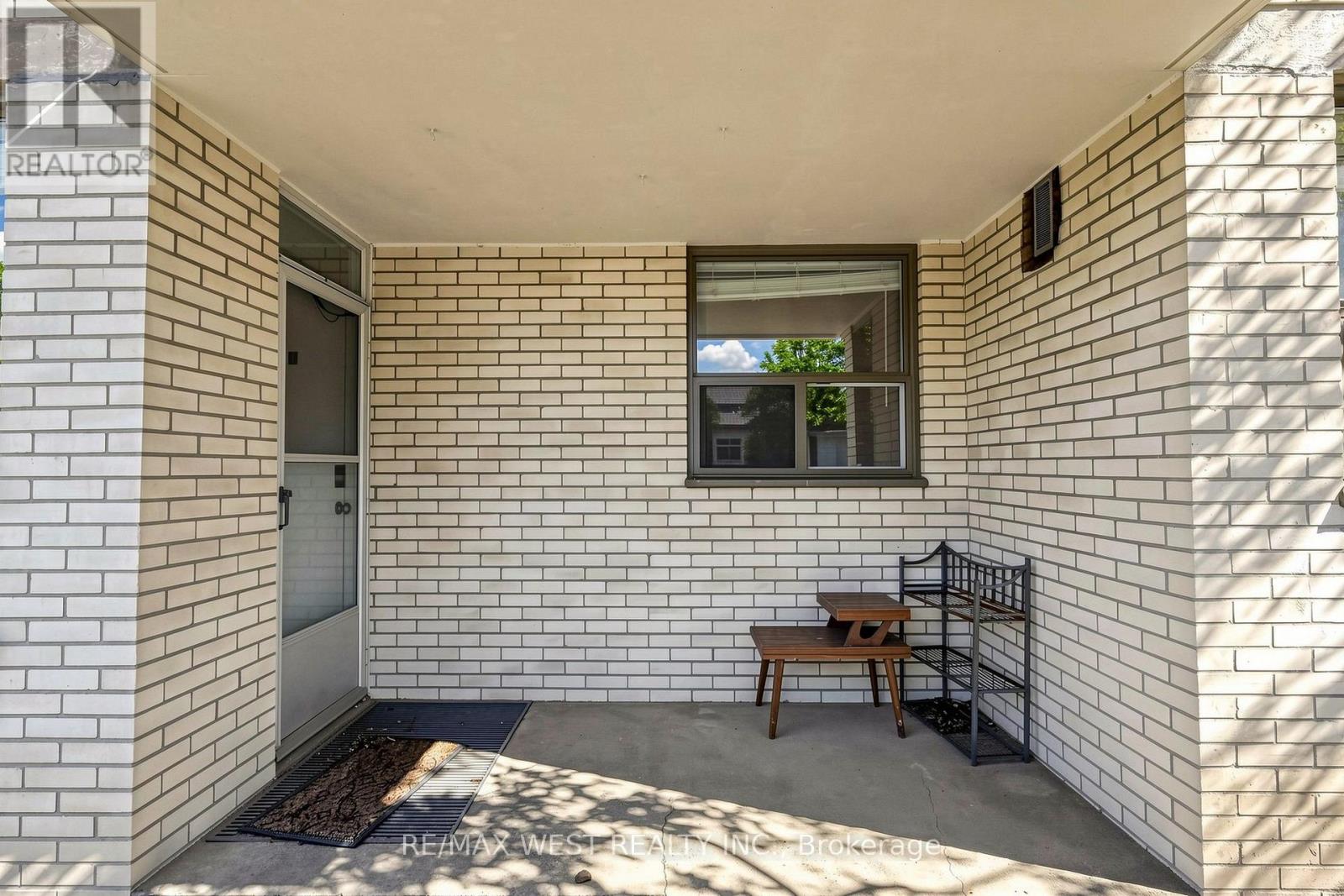 102 - 370 Dixon Road, Toronto, Ontario  M9R 1T2 - Photo 29 - W13877772