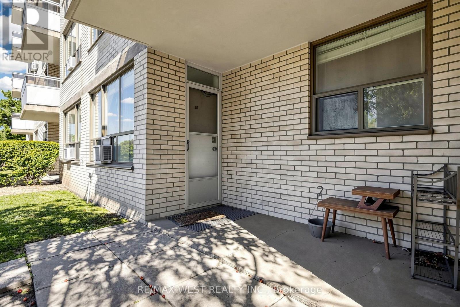 102 - 370 Dixon Road, Toronto, Ontario  M9R 1T2 - Photo 30 - W13877772