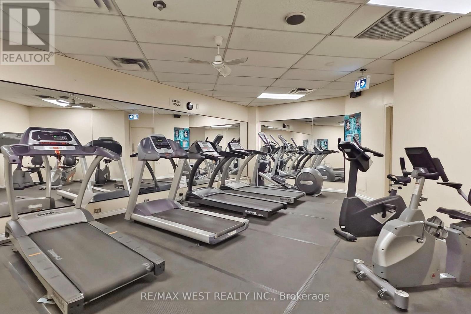 102 - 370 Dixon Road, Toronto, Ontario  M9R 1T2 - Photo 36 - W13877772