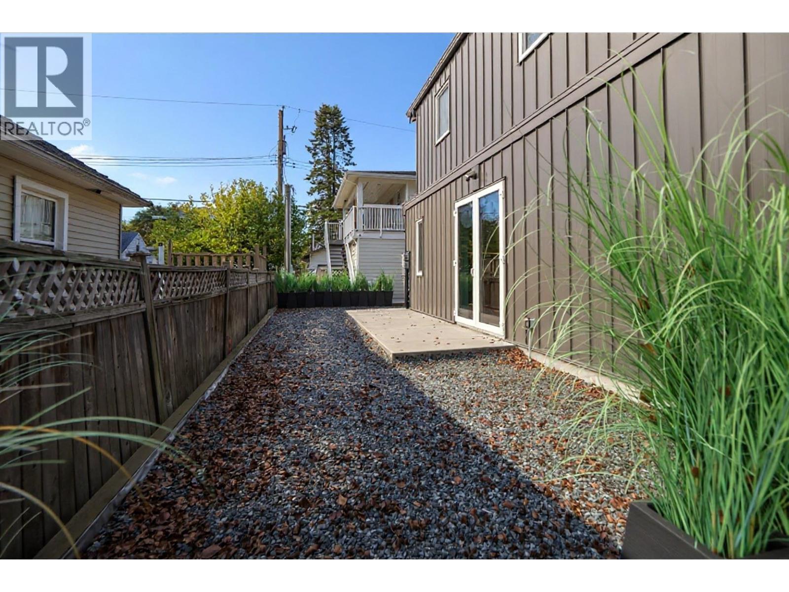 251 DOUGLAS CRESCENT