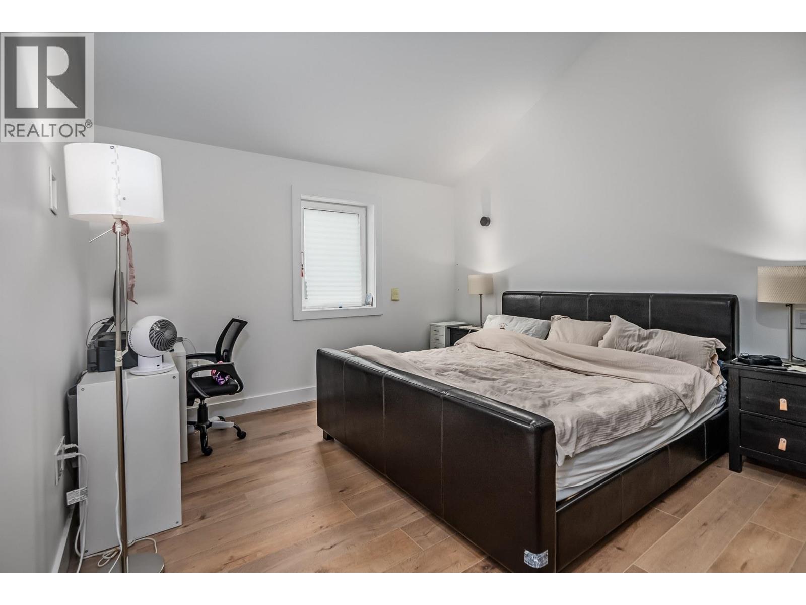251 DOUGLAS CRESCENT