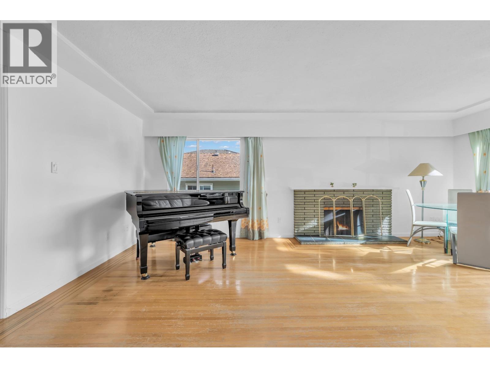 3631 Wellington Avenue, Vancouver, British Columbia  V5R 4Z4 - Photo 11 - R3173801