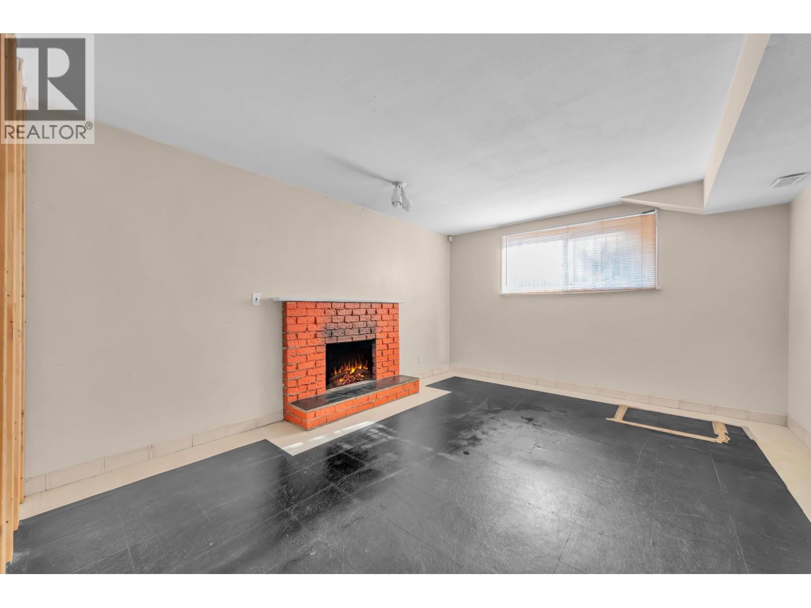 3631 Wellington Avenue, Vancouver, British Columbia  V5R 4Z4 - Photo 31 - R3173801