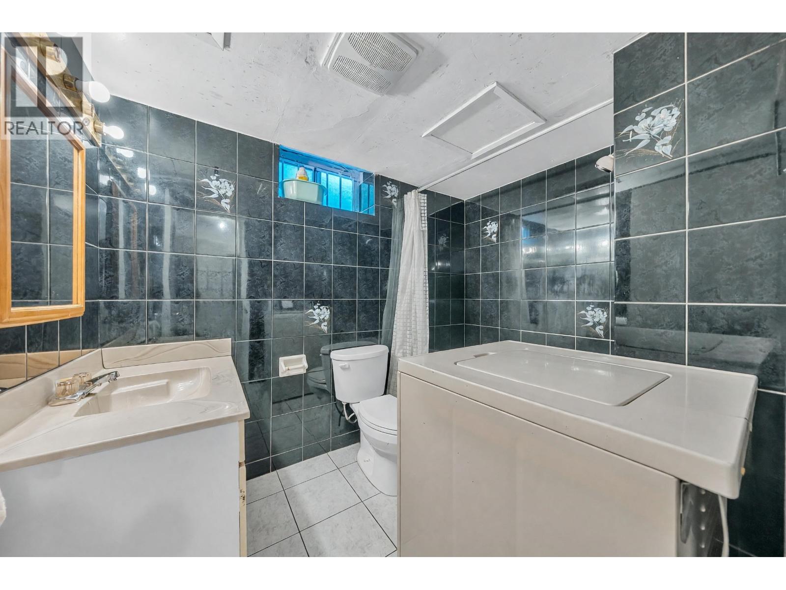 3631 Wellington Avenue, Vancouver, British Columbia  V5R 4Z4 - Photo 35 - R3173801