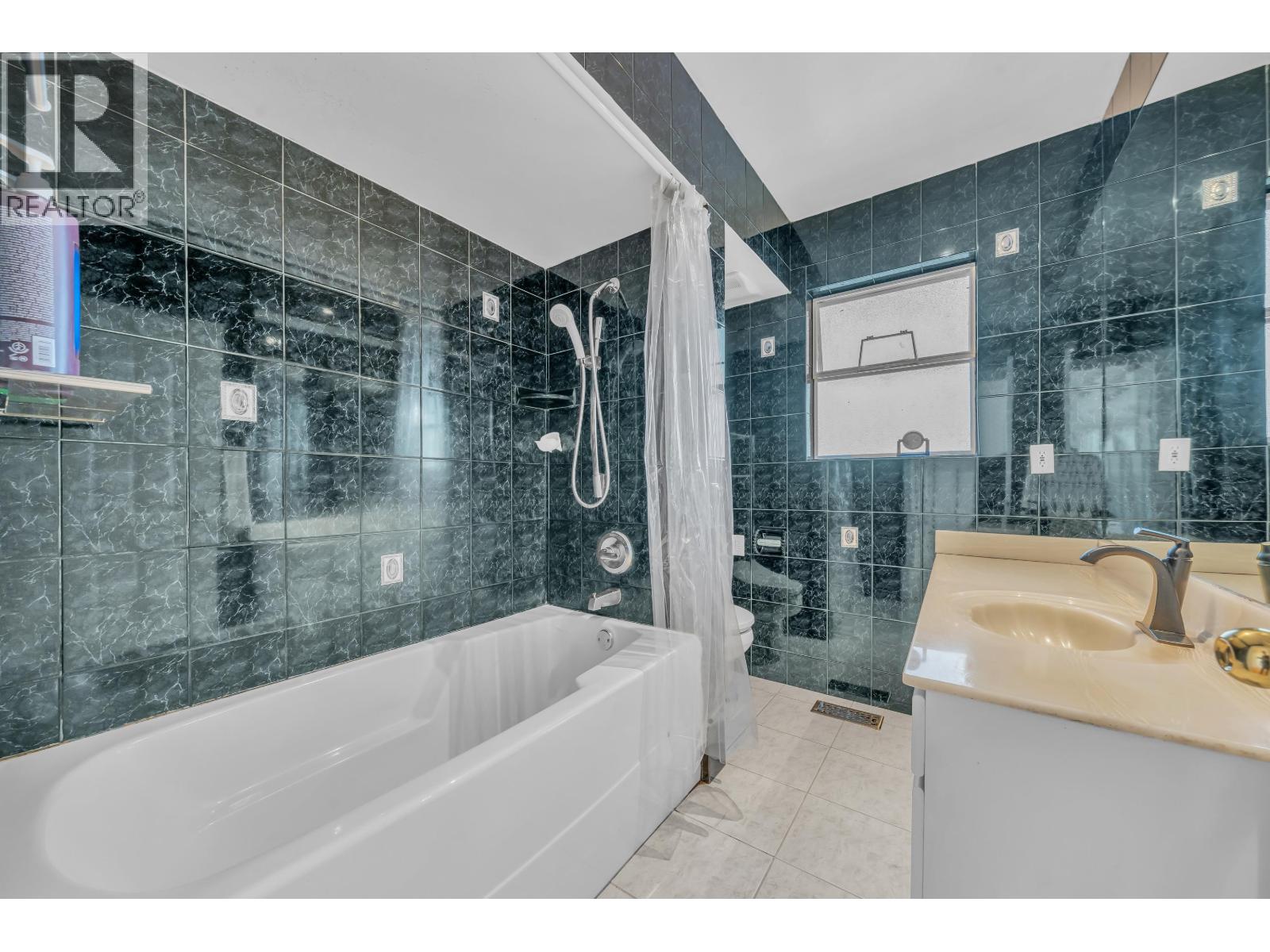 3631 Wellington Avenue, Vancouver, British Columbia  V5R 4Z4 - Photo 25 - R3173801