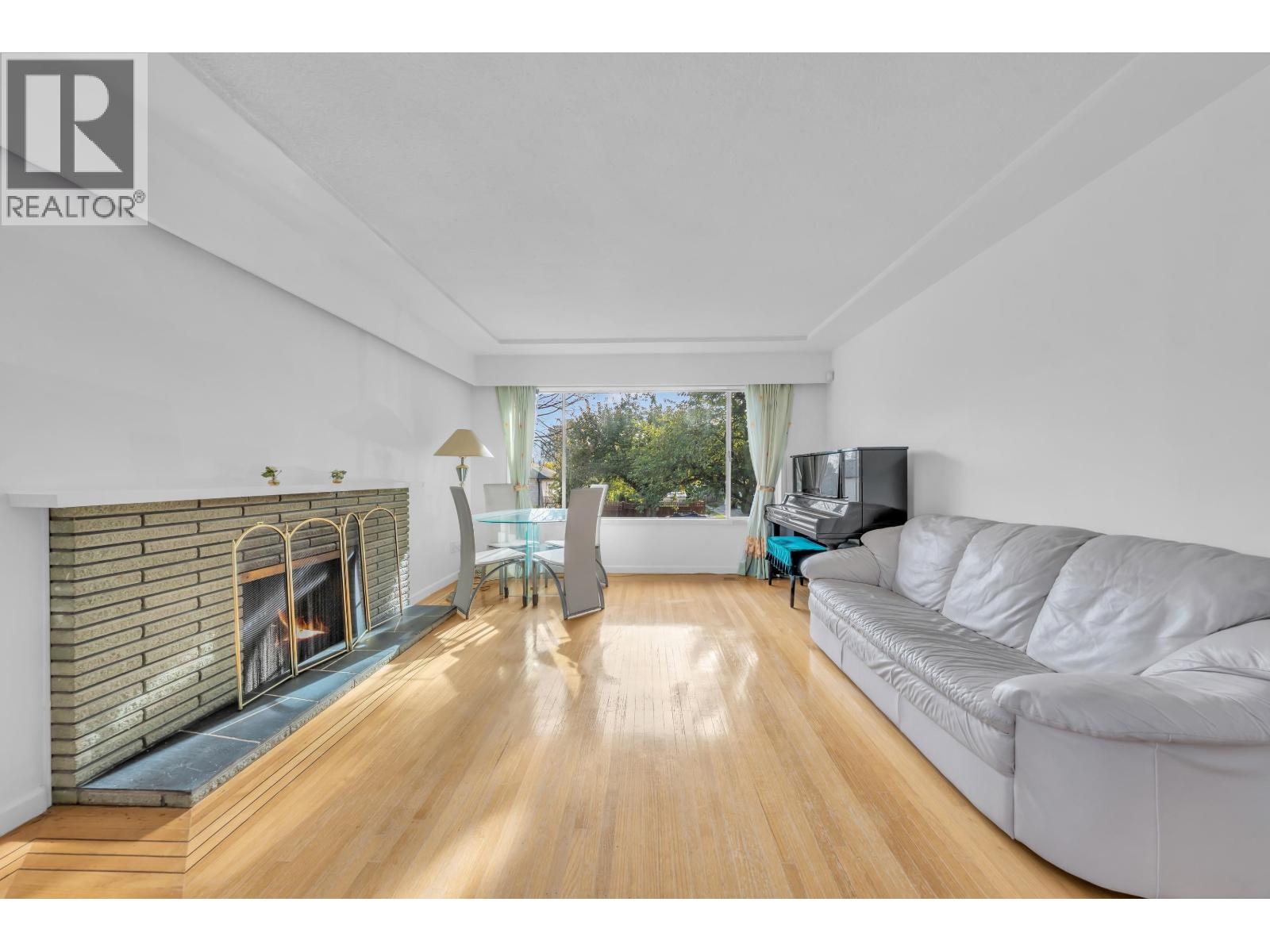 3631 Wellington Avenue, Vancouver, British Columbia  V5R 4Z4 - Photo 12 - R3173801