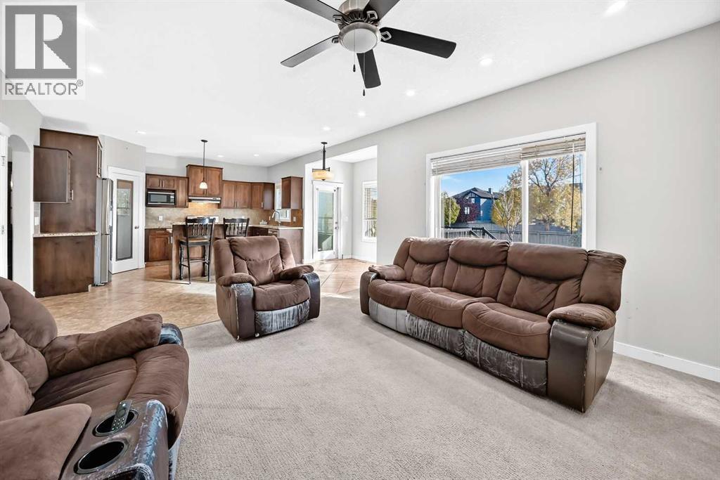 170 Canals Circle SW, Airdrie, Alberta  T4B 0L4 - Photo 19 - A2350898