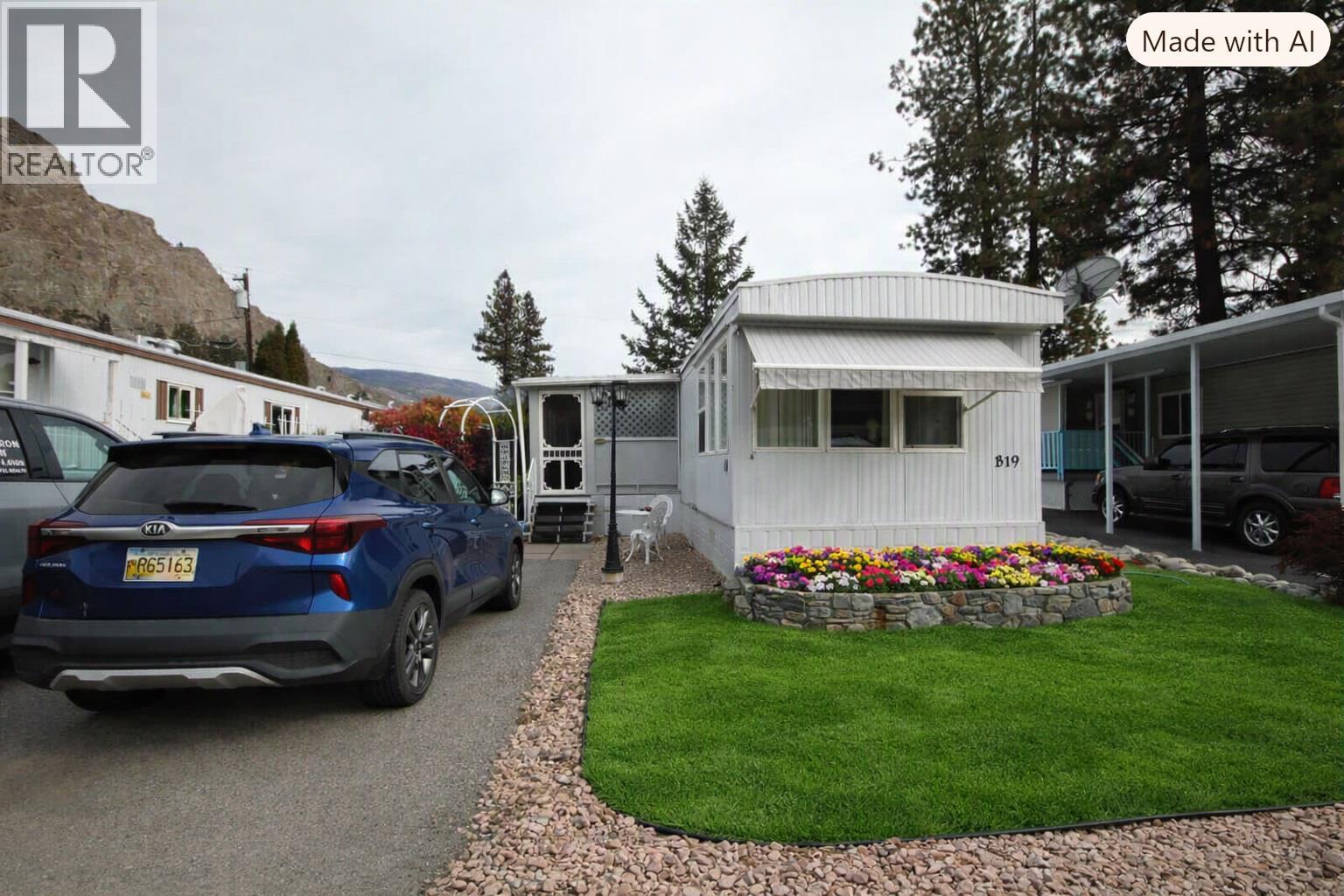 4505 MCLEAN CREEK Road Unit# B19