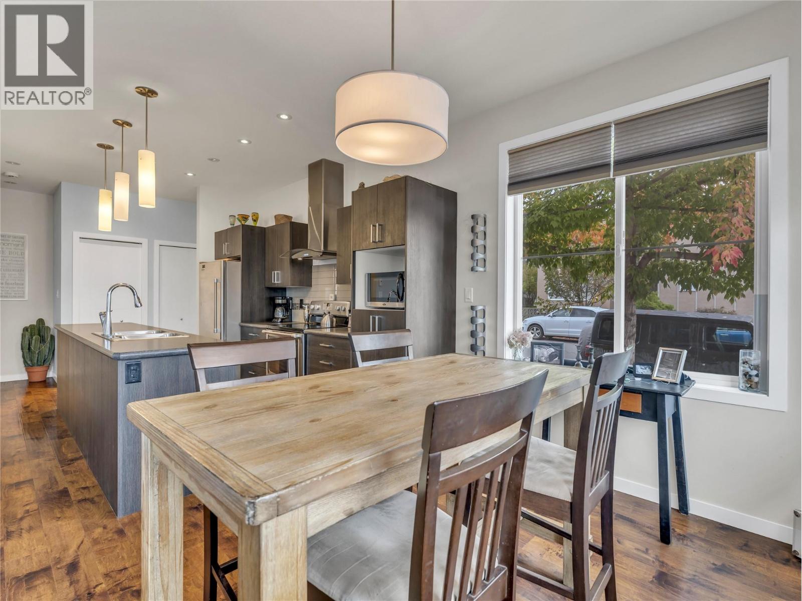 497 BRAID Street Unit# 102