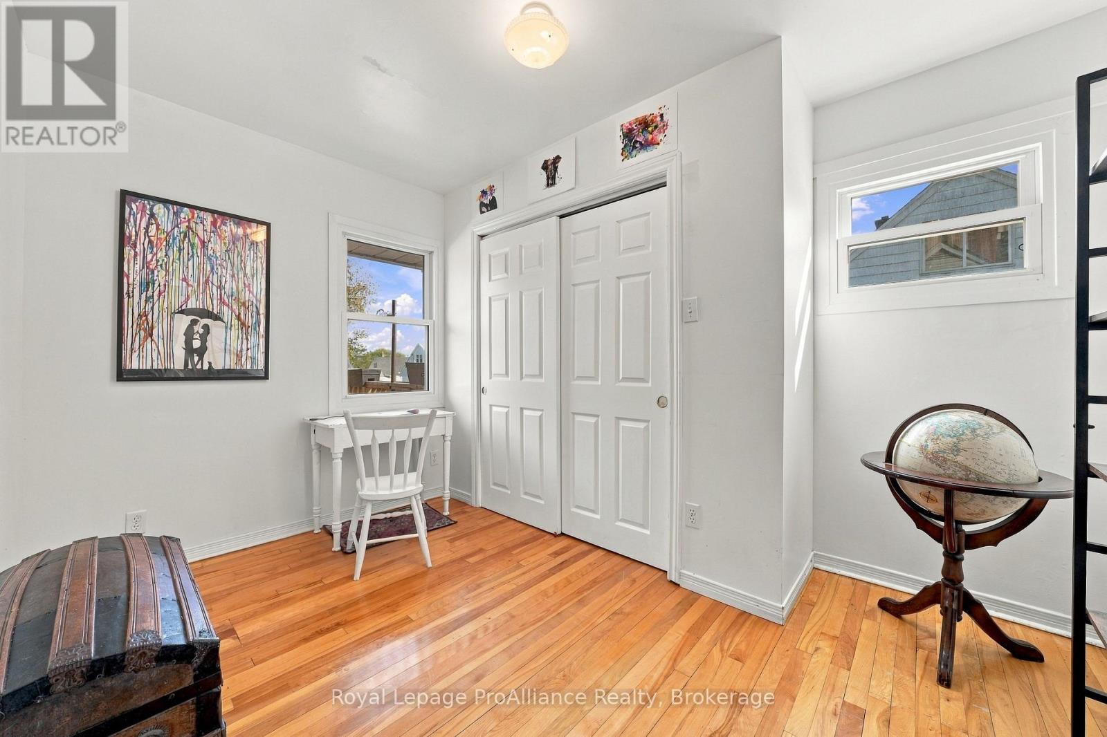 21 Third Street, Belleville, Ontario  K8N 4R7 - Photo 8 - X13878008