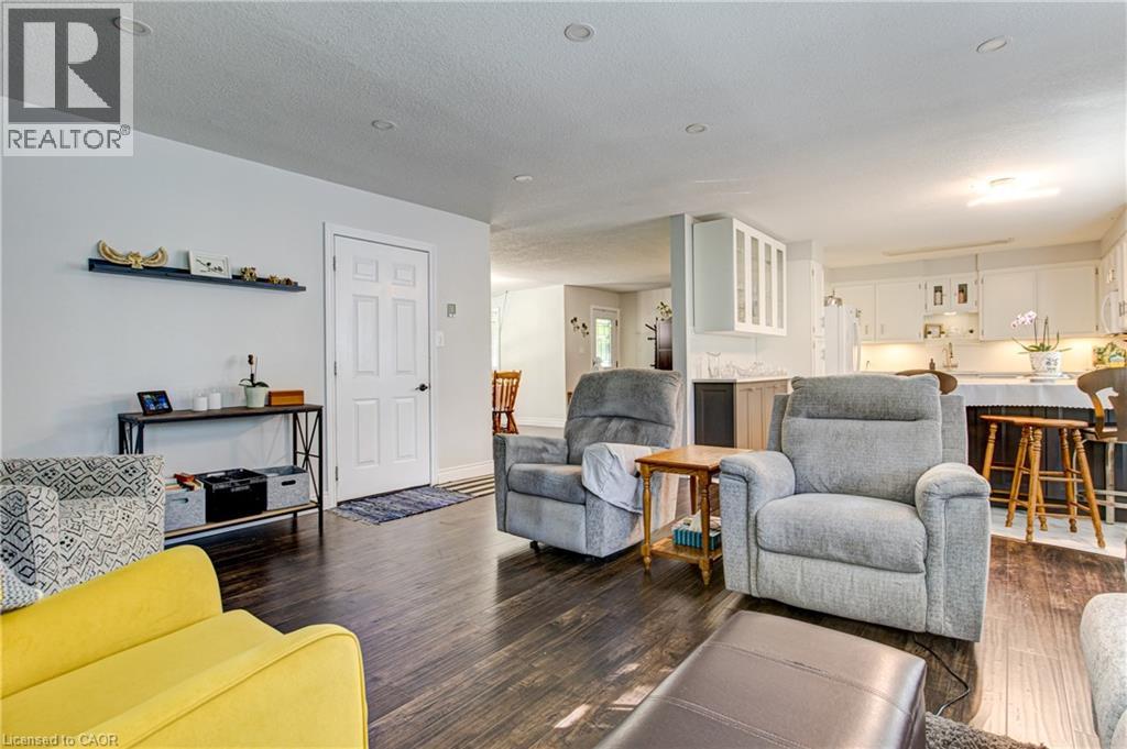 3 Oakwood Avenue, Kitchener, Ontario N2H 6G7 - Photo 20 - 40869187