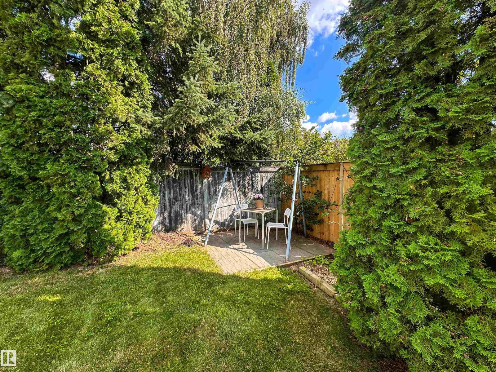 168 HERITAGE DR