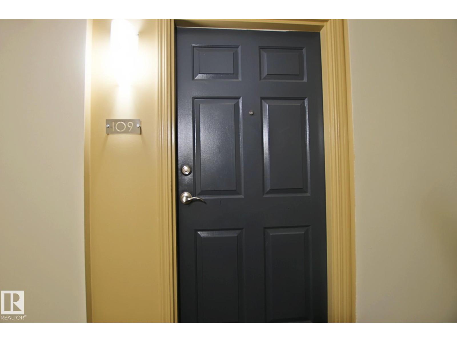 #109 9010 106 AV NW