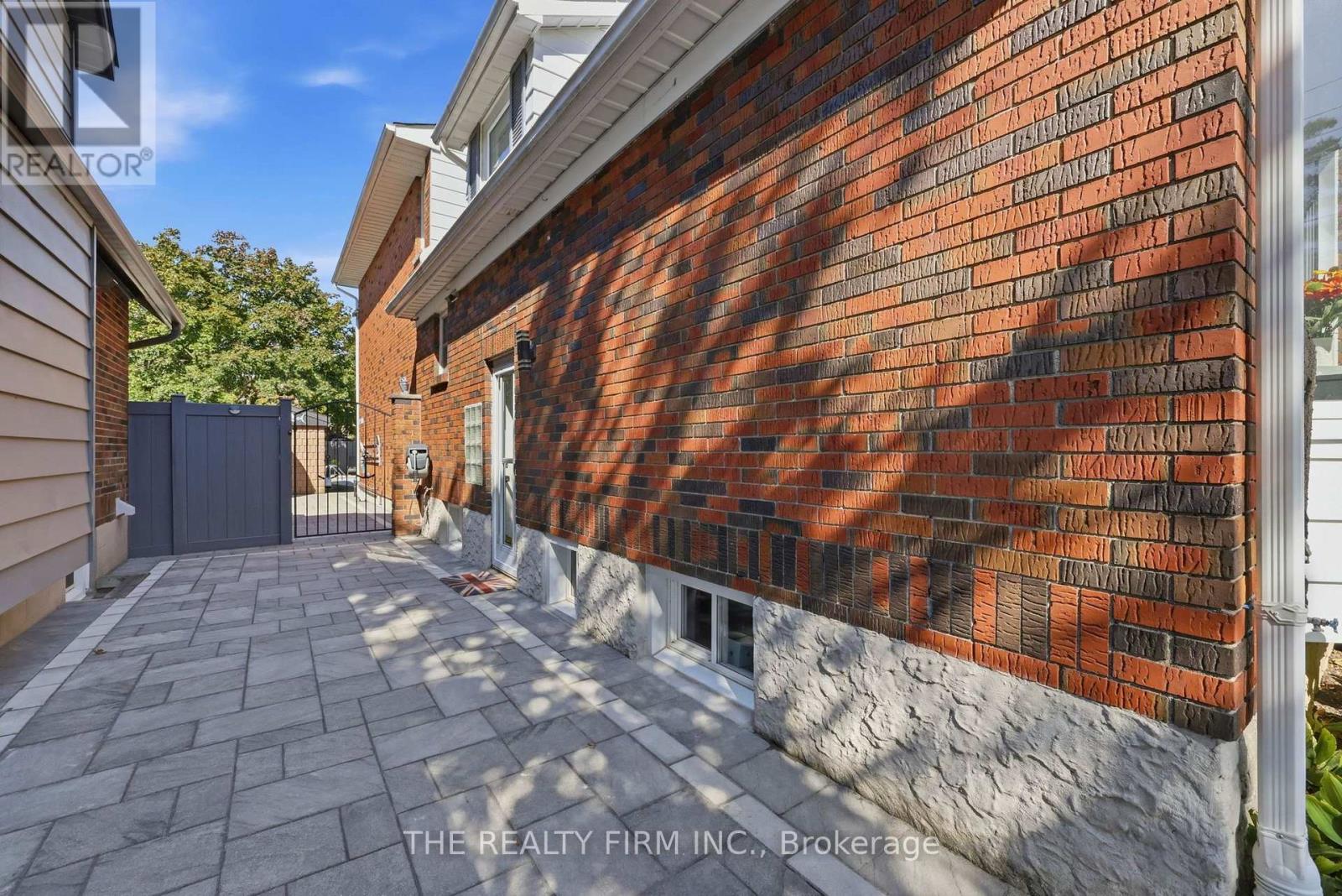 28 Thomas Janes Drive, London South, Ontario N6C 2G9 - Photo 45 - X13877920
