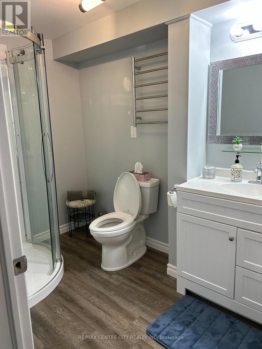 21 Juno Drive, St. Thomas, Ontario  N5R 6C3 - Photo 15 - X13877944