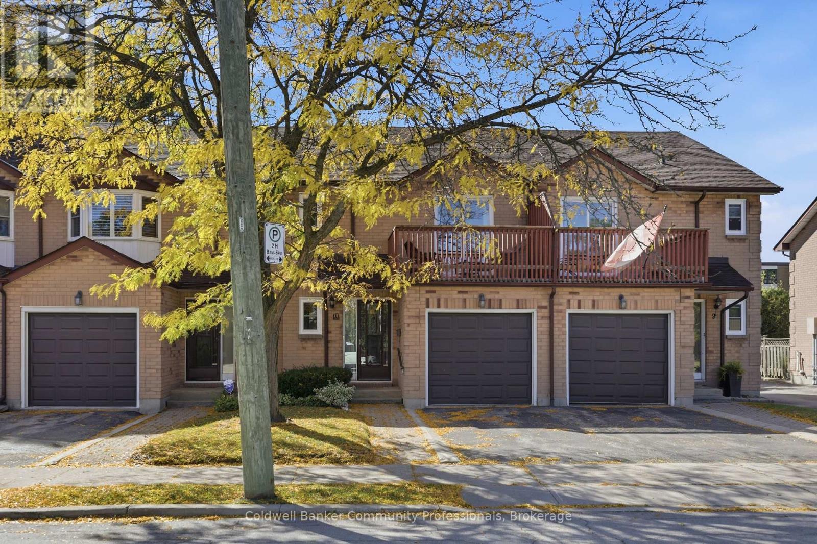 10 - 14 Brucedale Avenue E, Hamilton (Centremount), Ontario L9A 1M8 - Photo 1 - X13877782