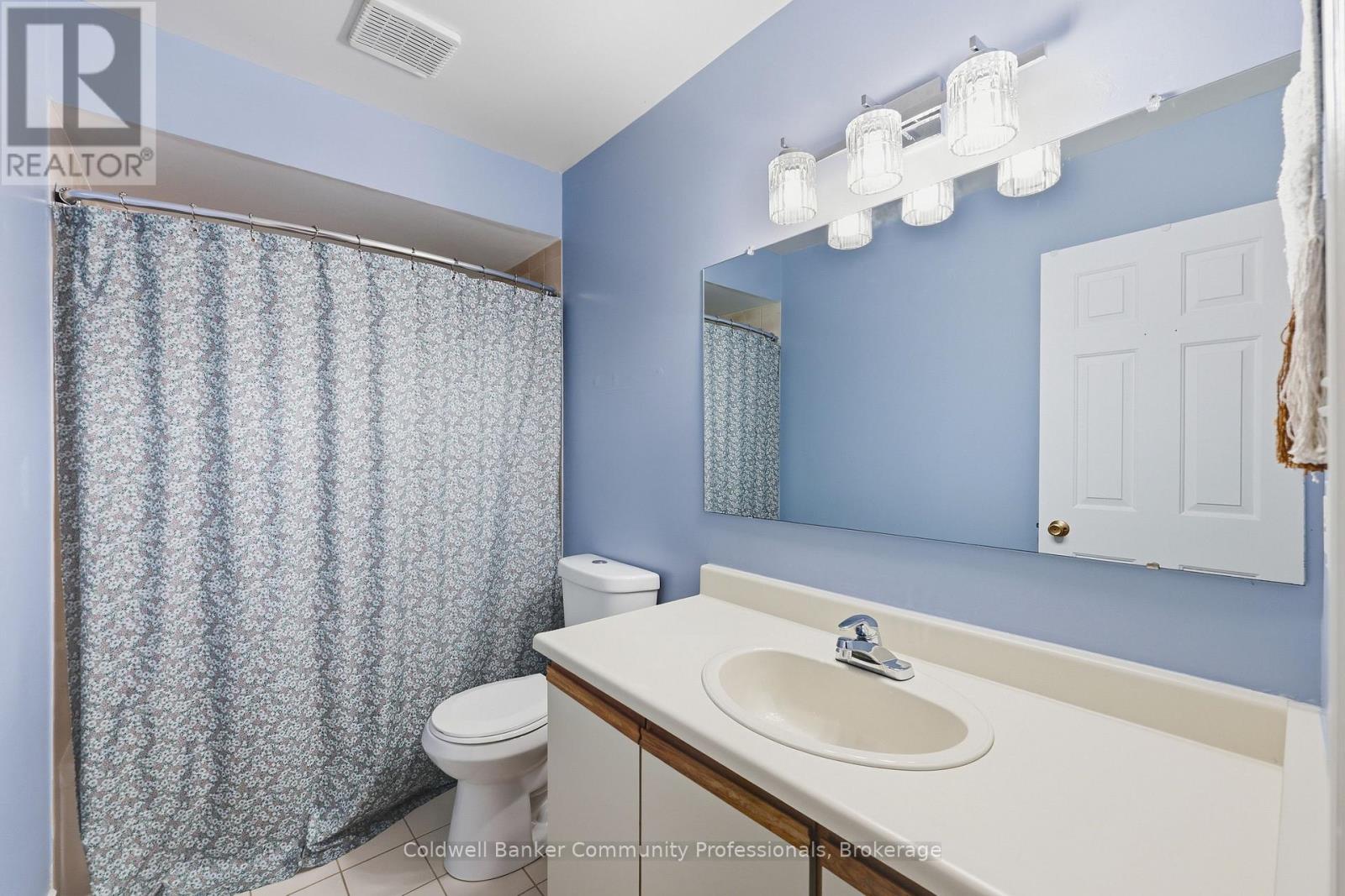 10 - 14 Brucedale Avenue E, Hamilton (Centremount), Ontario L9A 1M8 - Photo 7 - X13877782