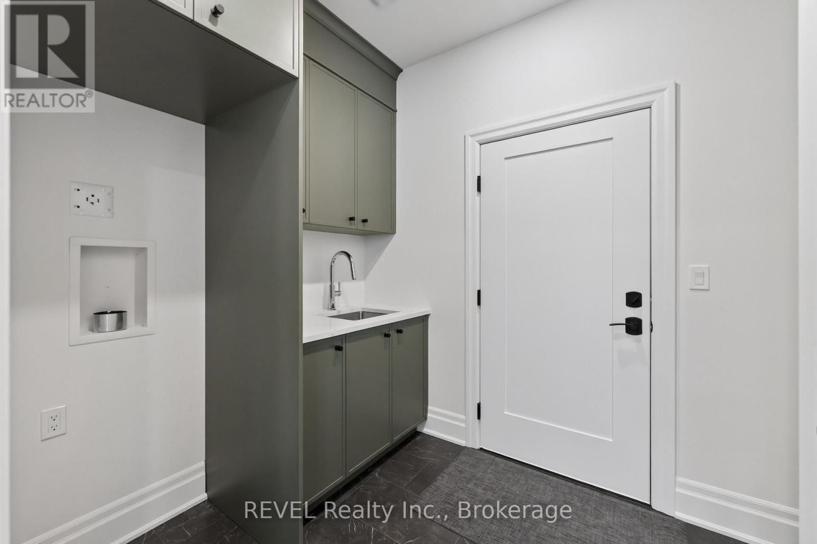 64 Bay Berry Lane, Niagara-On-The-Lake, Ontario L0S 1J0 - Photo 37 - X13877894