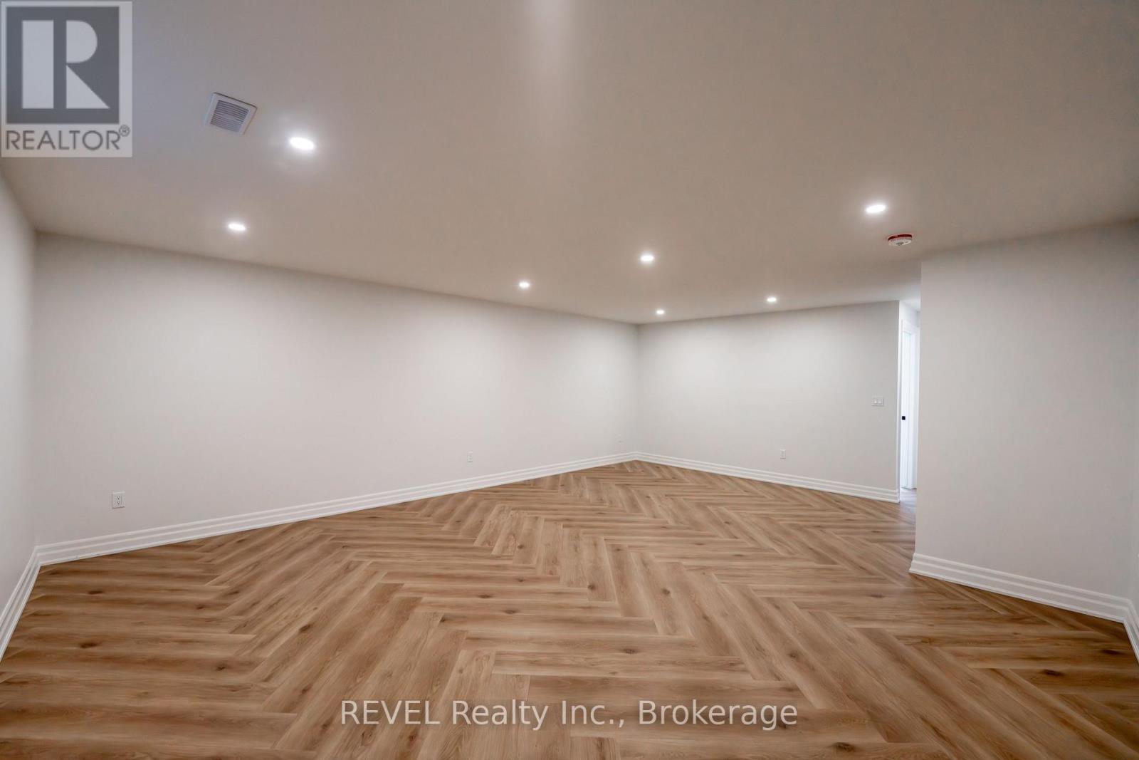 64 Bay Berry Lane, Niagara-On-The-Lake, Ontario L0S 1J0 - Photo 40 - X13877894