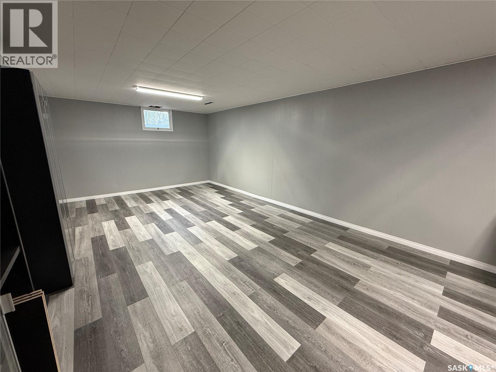 1141 Hartney Avenue, Weyburn, Saskatchewan  S4H 0L9 - Photo 15 - SK045845