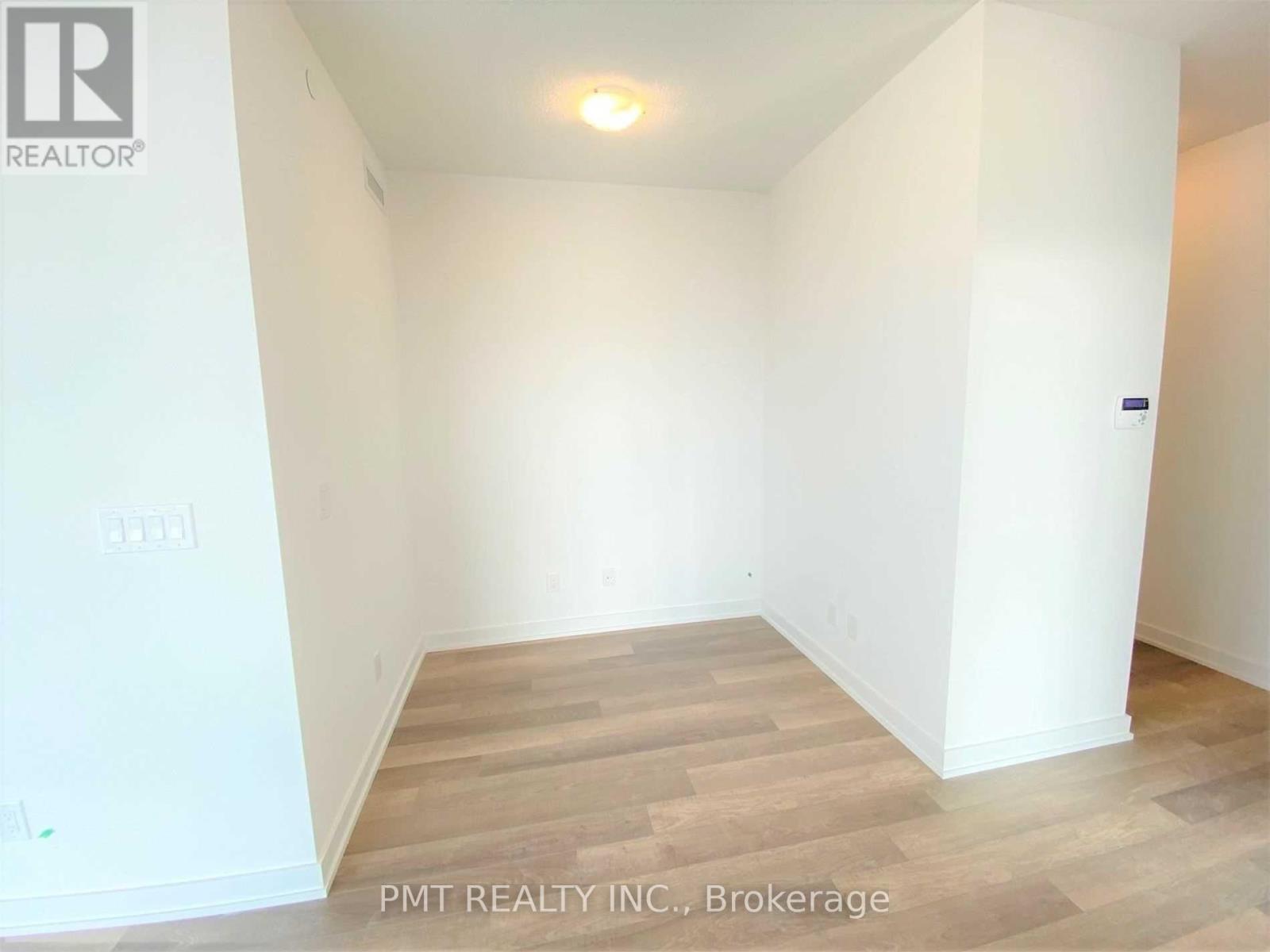 1304 - 1603 Eglinton Avenue W, Toronto, Ontario  M6E 0A1 - Photo 9 - C13878020