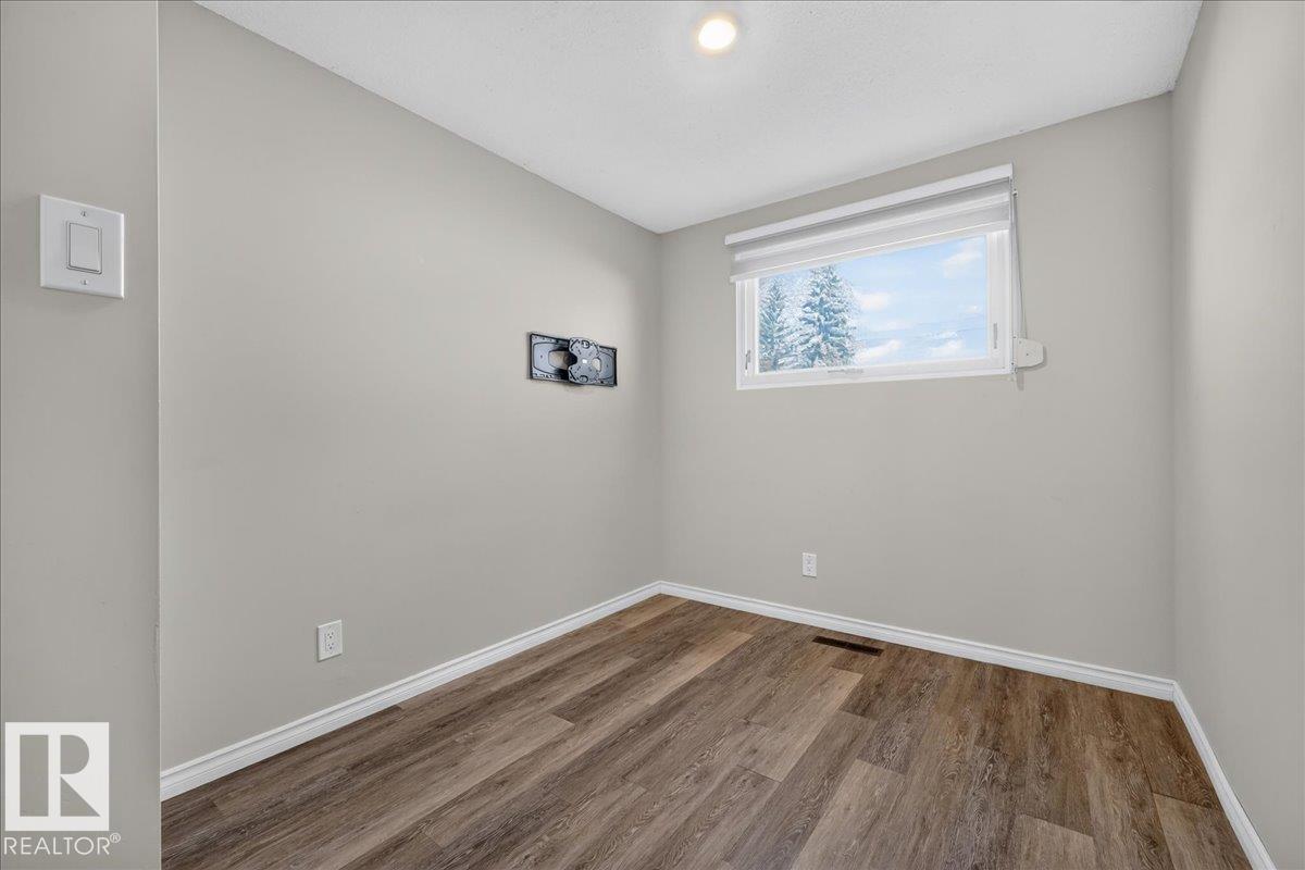10716 51 AV NW
