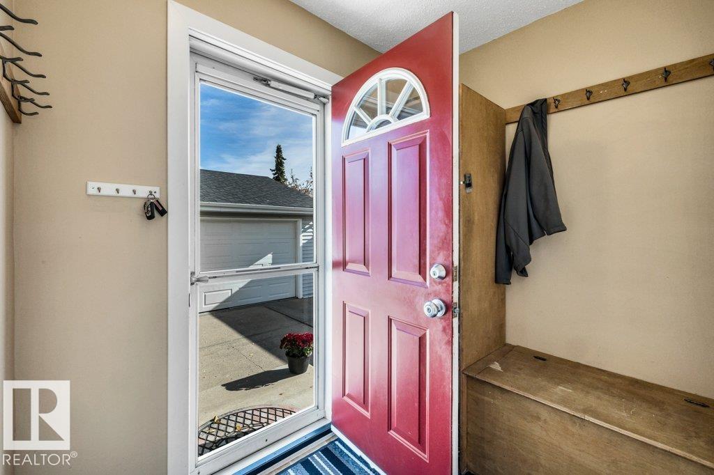 176 LAROSE DR