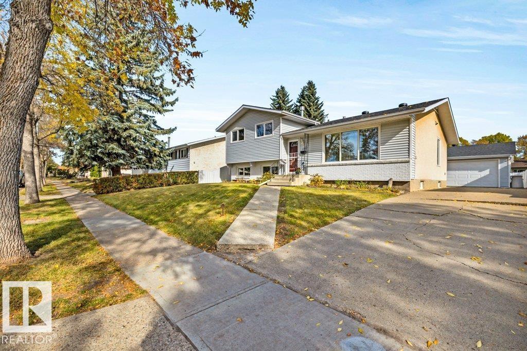 176 LAROSE DR