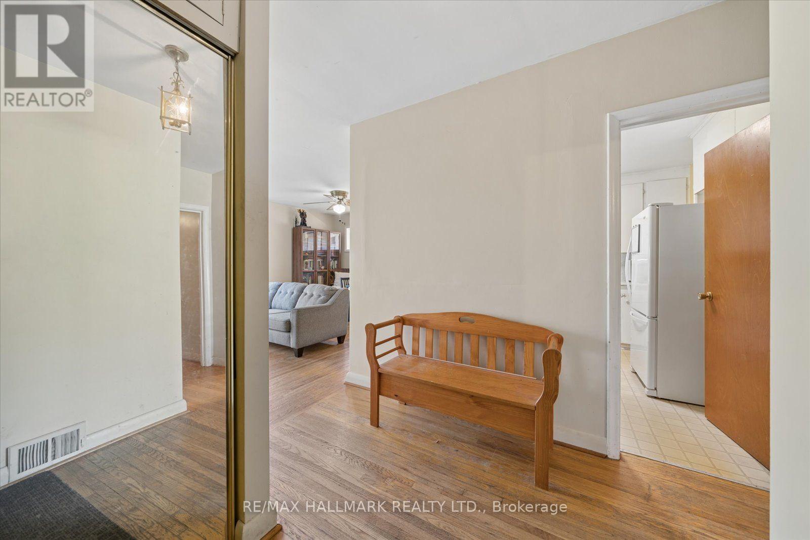 73 Deerfield Road, Toronto, Ontario  M1K 4X2 - Photo 8 - E13877872