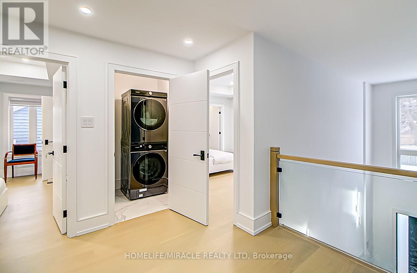 7a Broadmead Avenue, Toronto, Ontario  M1M 1C3 - Photo 11 - E13877898