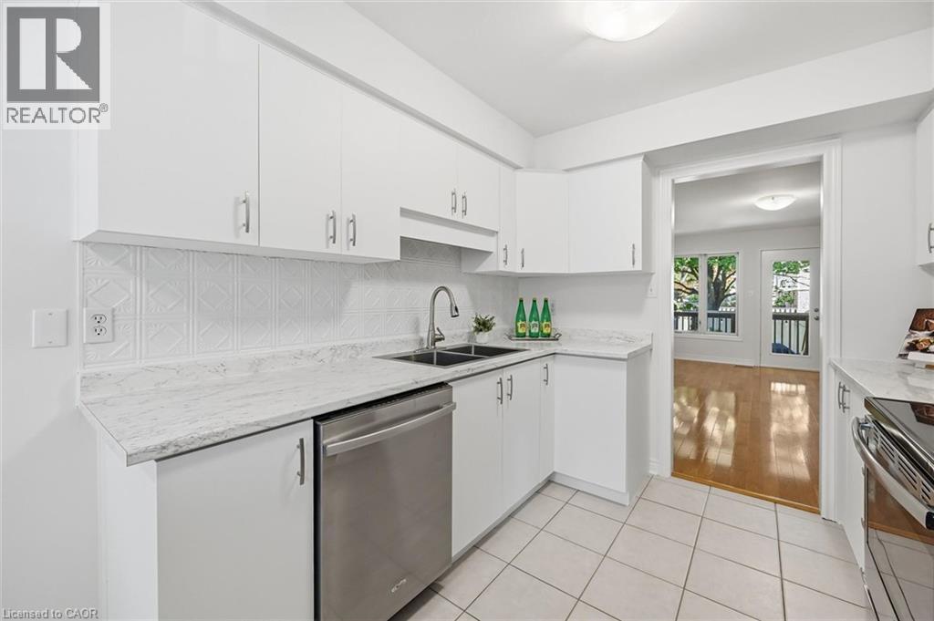 705 Cumberland Avenue Unit# 11, Burlington, Ontario  L7N 3W4 - Photo 8 - 40866325