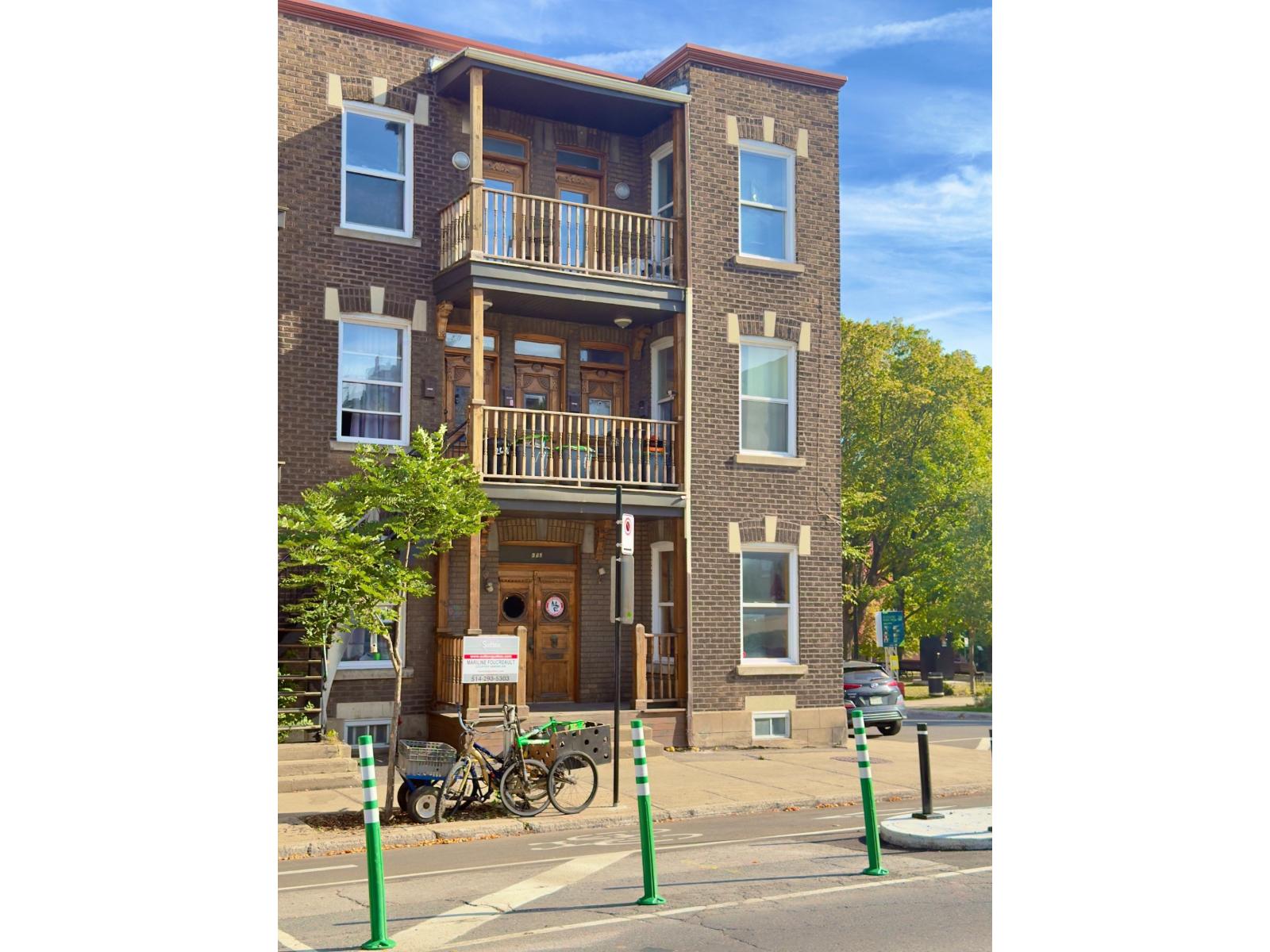 2650-2658 Rue Hochelaga Montréal (Ville-Marie) Quebec Canada H2K1J7 2