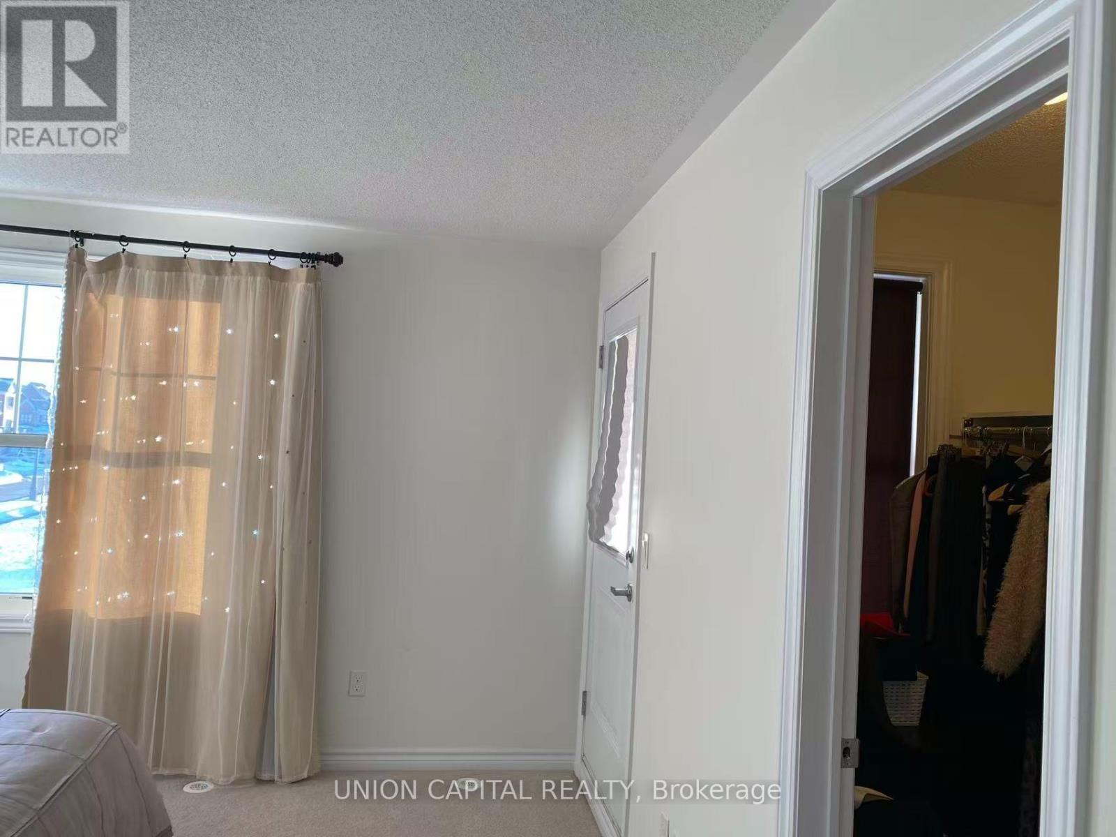 43 Milt Storey Lane, Whitchurch-Stouffville, Ontario  L4A 1Y6 - Photo 4 - N13877790
