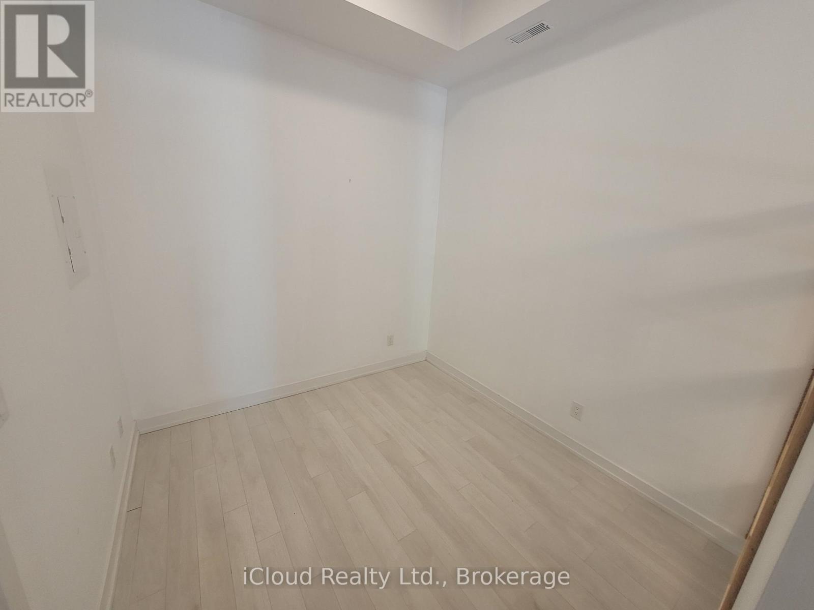 31 - 247 Broward Way, Innisfil, Ontario  L9S 0M1 - Photo 9 - N13877844
