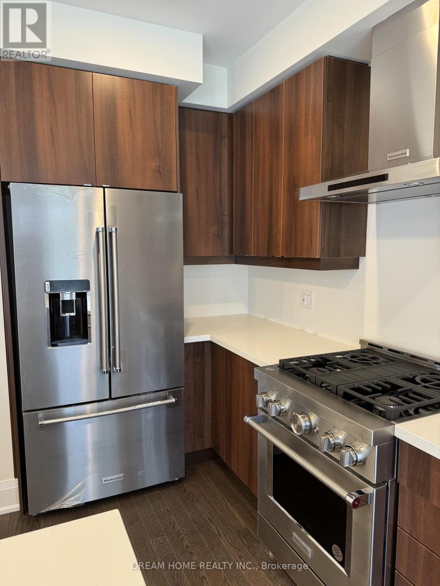 84 TEMPEL STREET