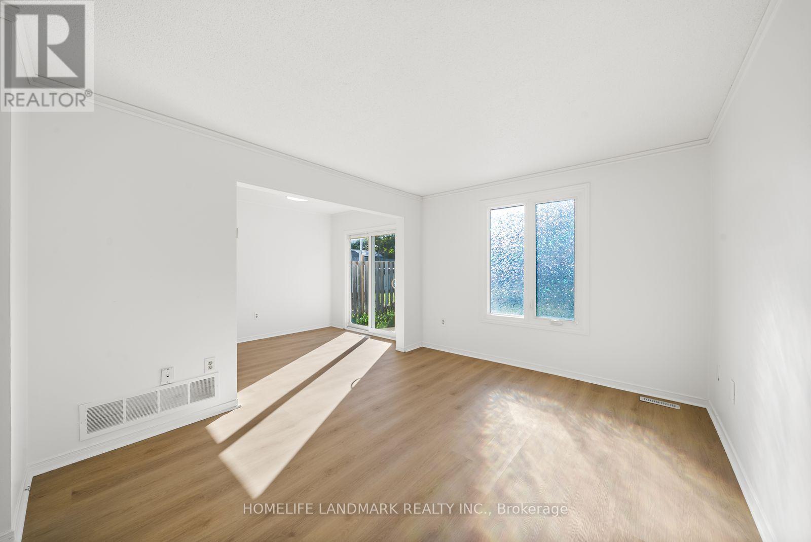 39 D'ambrosio Drive, Barrie (Painswick North), Ontario  L4N 6V6 - Photo 4 - S13877940