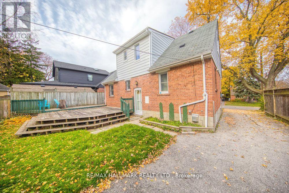 31 Glen Muir Drive, Toronto, Ontario  M1M 2C6 - Photo 30 - E13872422