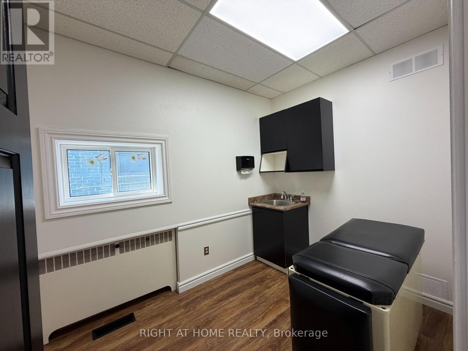 A - 640 Concession Street E, Hamilton, Ontario  L8V 1B5 - Photo 13 - X13813892