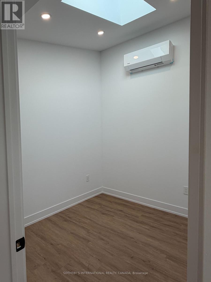 5 - 60 Cannon Road, Toronto, Ontario  M8Y 1S1 - Photo 12 - W13877908