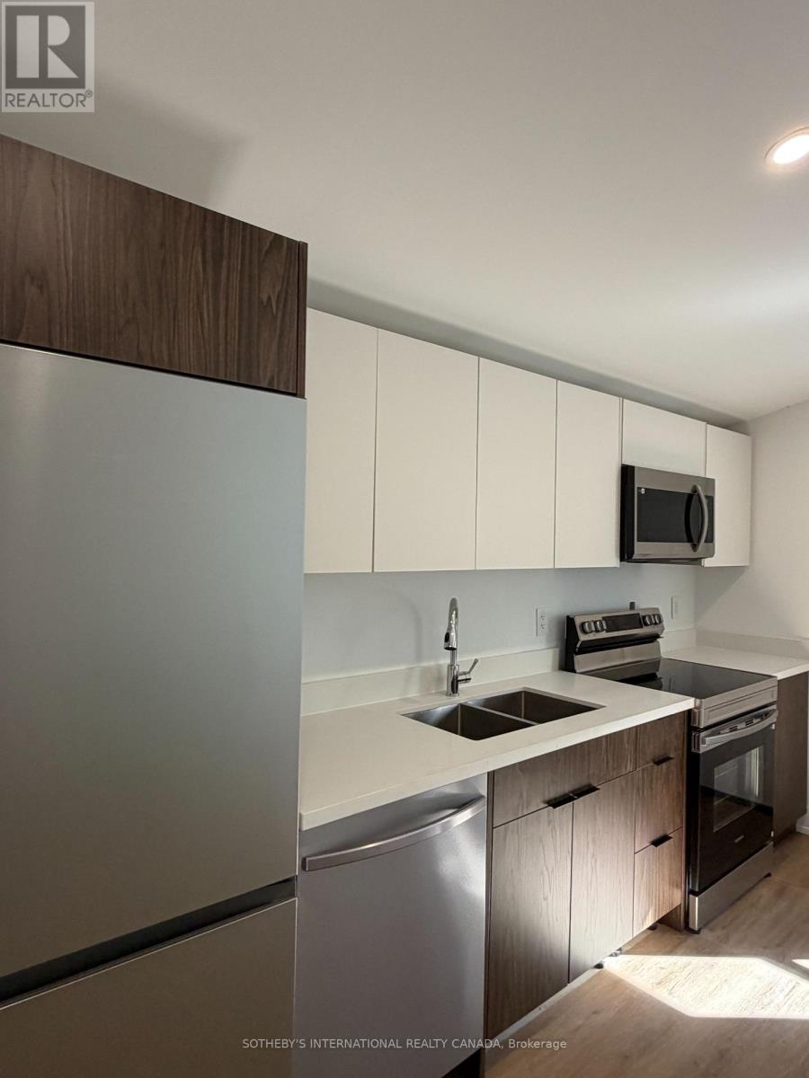 5 - 60 Cannon Road, Toronto, Ontario  M8Y 1S1 - Photo 6 - W13877908
