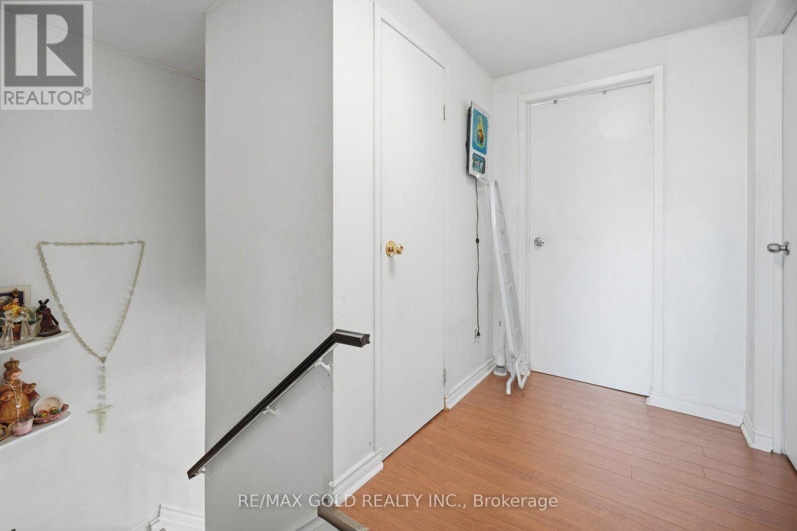 83 Clarion Road, Toronto, Ontario  M9R 3Y6 - Photo 17 - W13877962