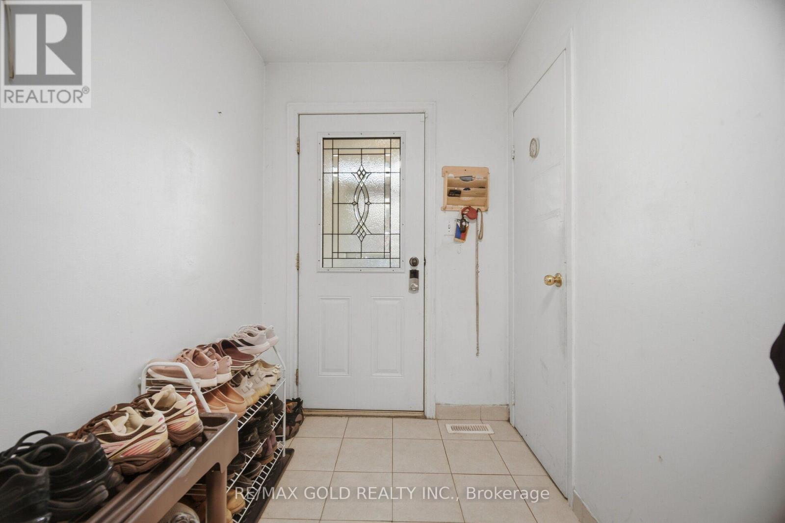 83 Clarion Road, Toronto, Ontario  M9R 3Y6 - Photo 26 - W13877962