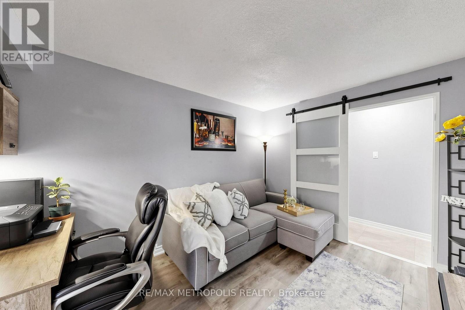 207 - 1111 Bough Beeches Boulevard, Mississauga, Ontario  L4W 4N1 - Photo 30 - W13877978