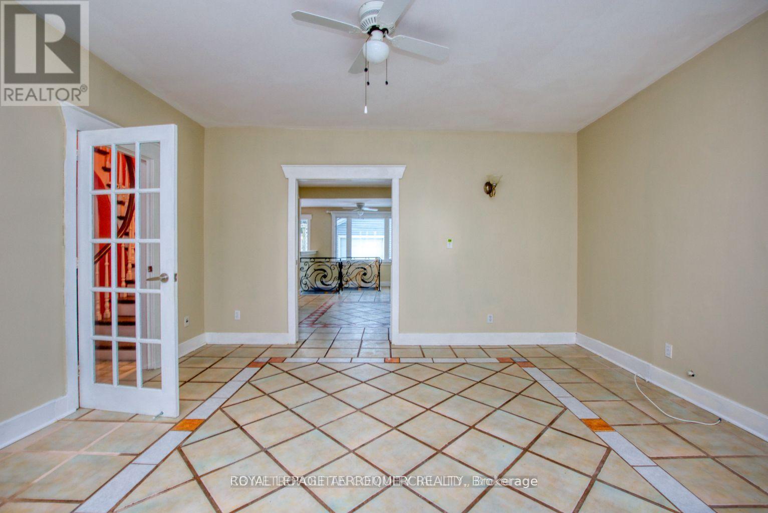 19 Mill Street N, Brampton, Ontario  L6X 1S5 - Photo 5 - W13878000