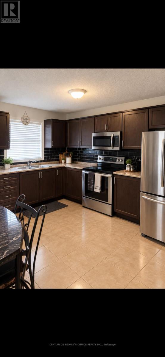 293 Dain Avenue, Welland, Ontario  L3B 3E7 - Photo 4 - X13877970