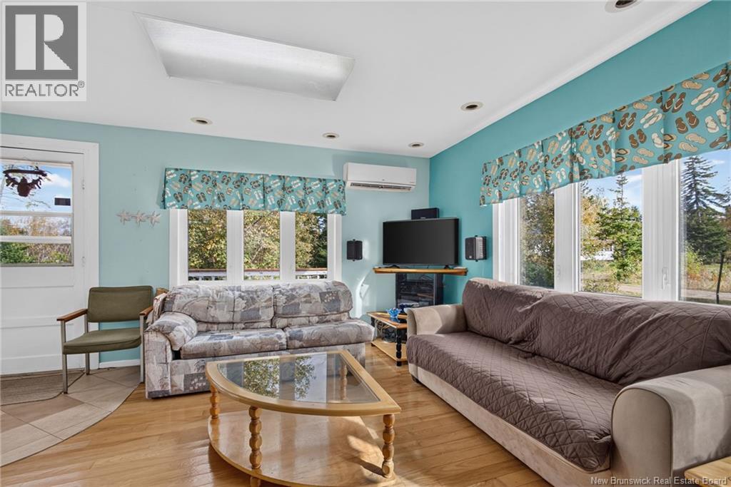 50 Woodland Boulevard Grande-Digue New Brunswick Canada E4R5X9 5