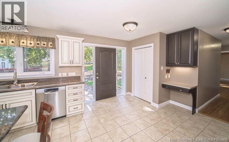 31 Riverview Drive, Fredericton, New Brunswick  E3B 5Y9 - Photo 6 - NB149392